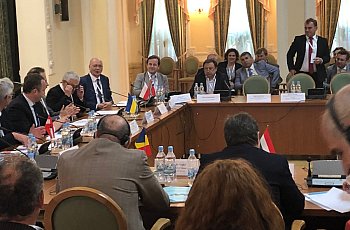 Урочисте засідання з нагоди 15-річчя підписання Карпатської Конвенції «Карпати – зв'язок для європейської інтеграції та стійкого регіонального розвитку»